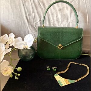 Vintage Elegance Green Purse  with TrifariNeclklace